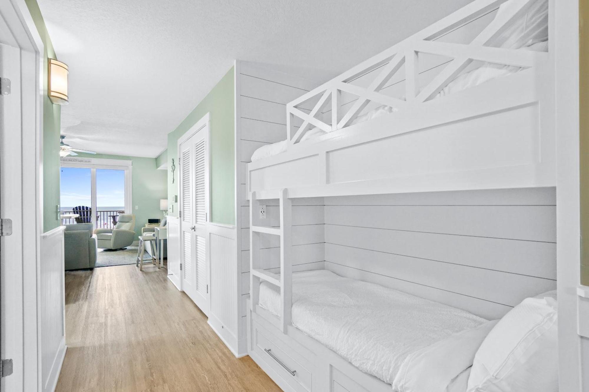 Calypso Tower 3 Beach Resort パナマシティービーチ 部屋 写真